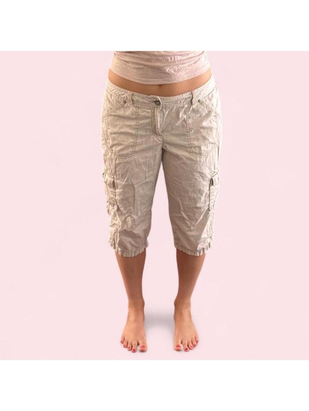 Vintage Faded Glory low rise cargo capris